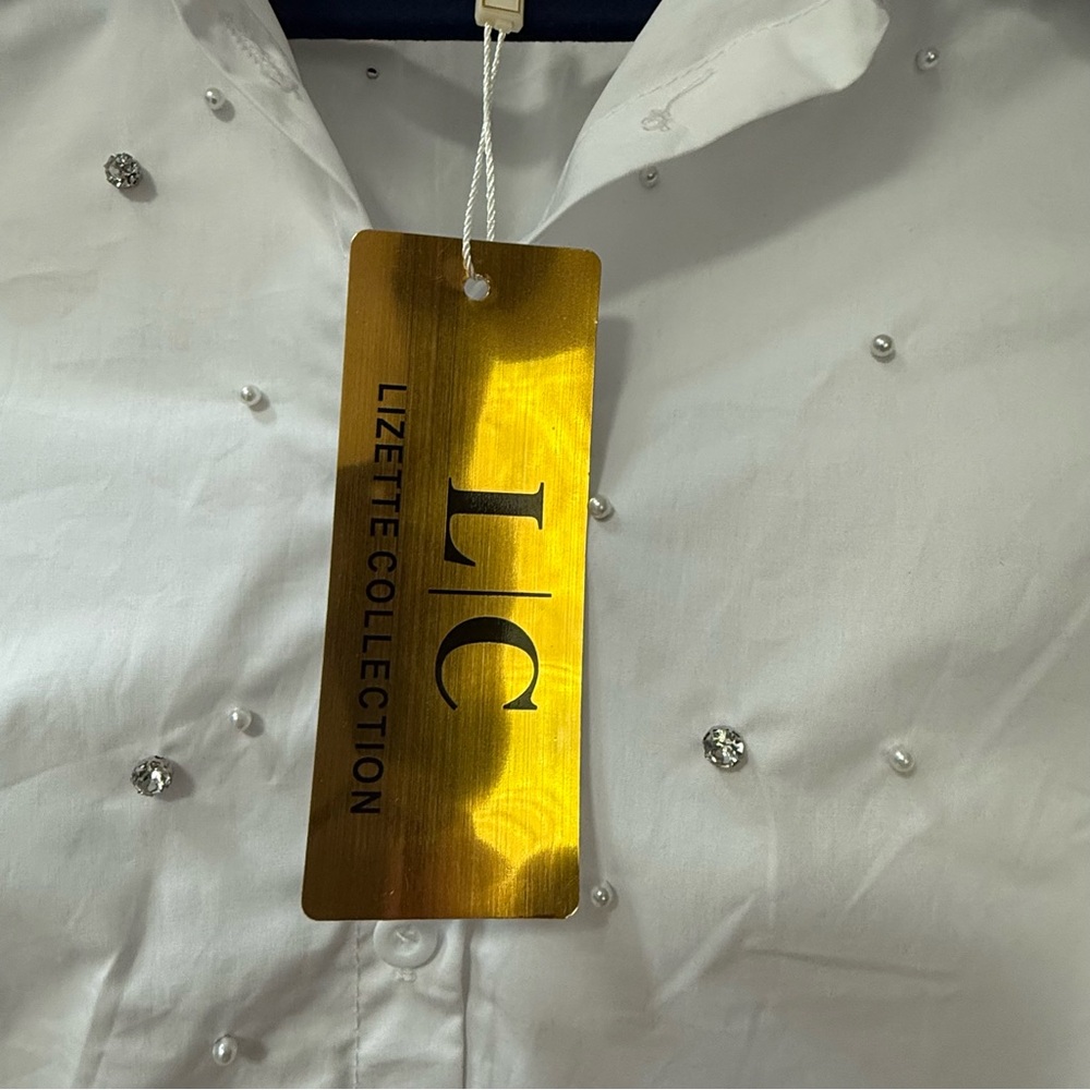 Lizette Collection White Short Sleeve Blouse with Embellishments - Picture 5 of 8